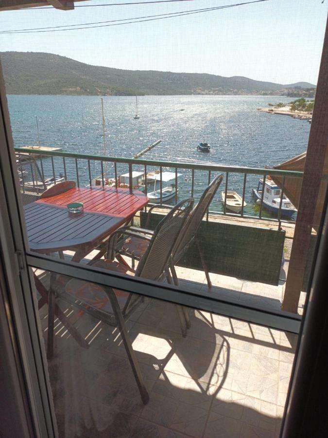 Sea View Apartment Sunrise Poljica & Blue Lagoon Rent A Boat Exteriér fotografie