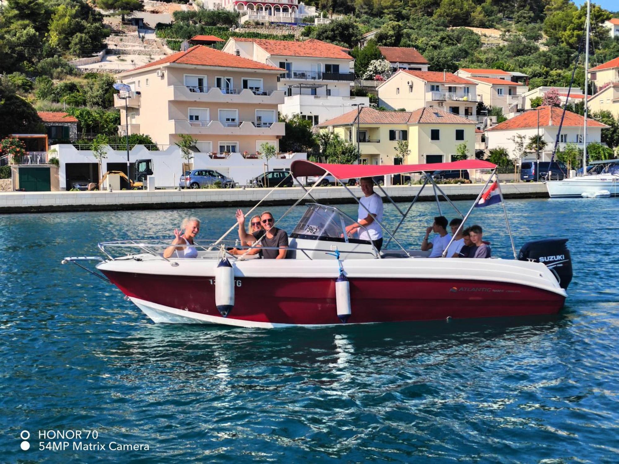 Sea View Apartment Sunrise Poljica & Blue Lagoon Rent A Boat Exteriér fotografie